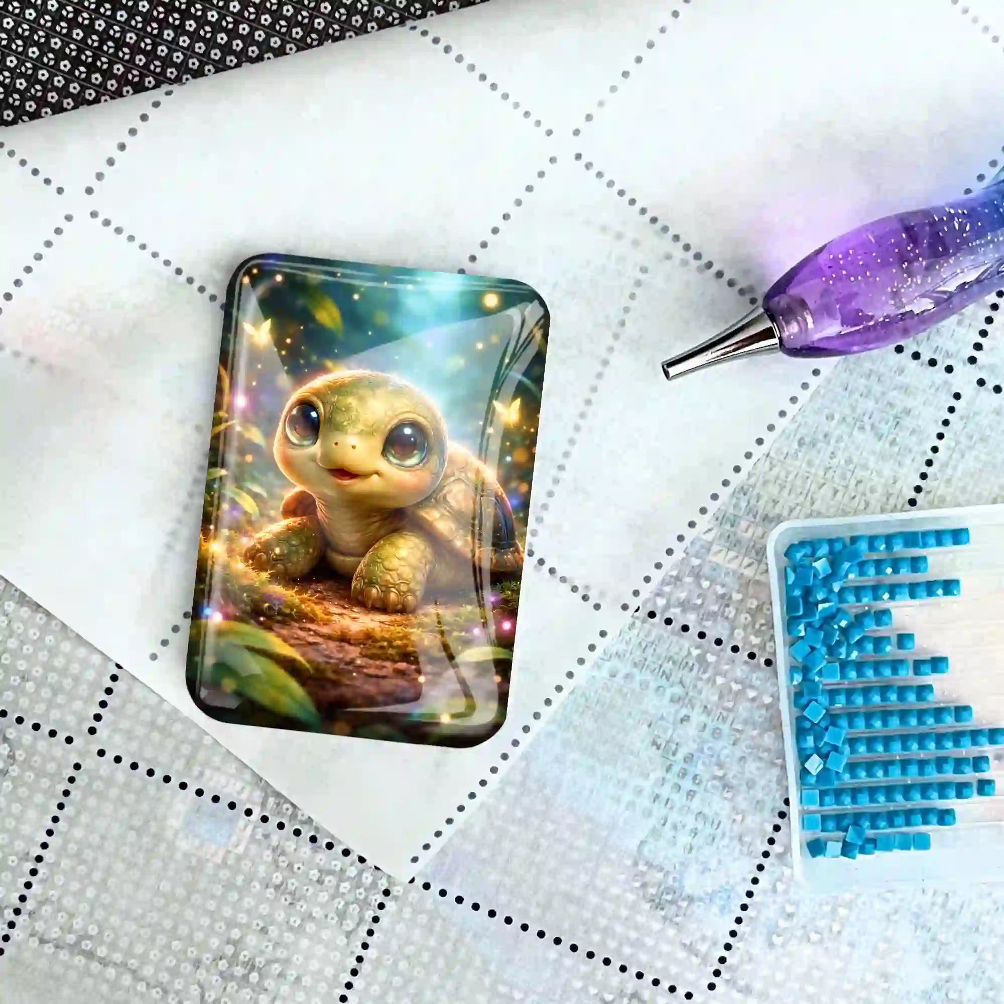 Magischer Schildkröten-Cover Minder aus Glas für Diamond Painting Zubehör auf einer Leinwand mit Glitzersteinen
