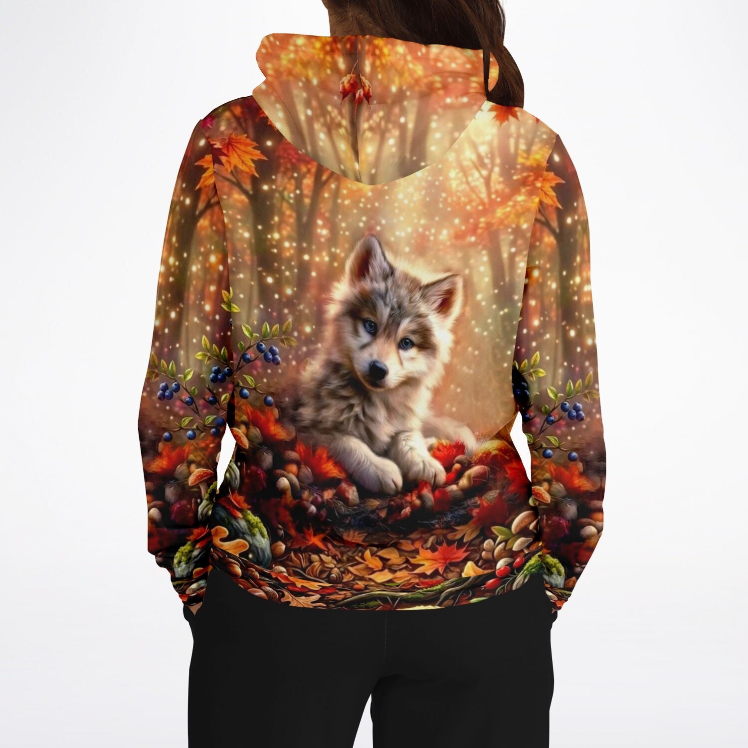 Dreamer Hoodie Akiro mit Wolf Welpen Motiv im Herbstwald, passend zu Diamond Painting und Malen nach Zahlen Stilen.