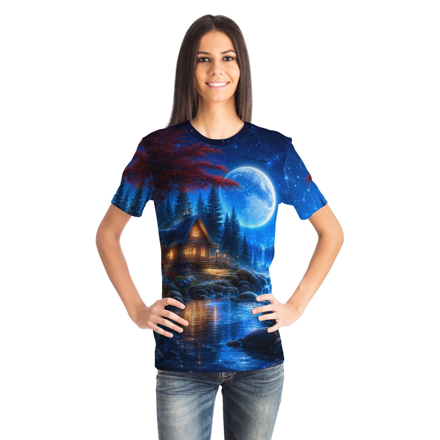 Frau trägt Dreamer T-Shirt mit mystischem Mondlicht-Motiv, inspiriert von Diamond Painting und Malen nach Zahlen Kunst.