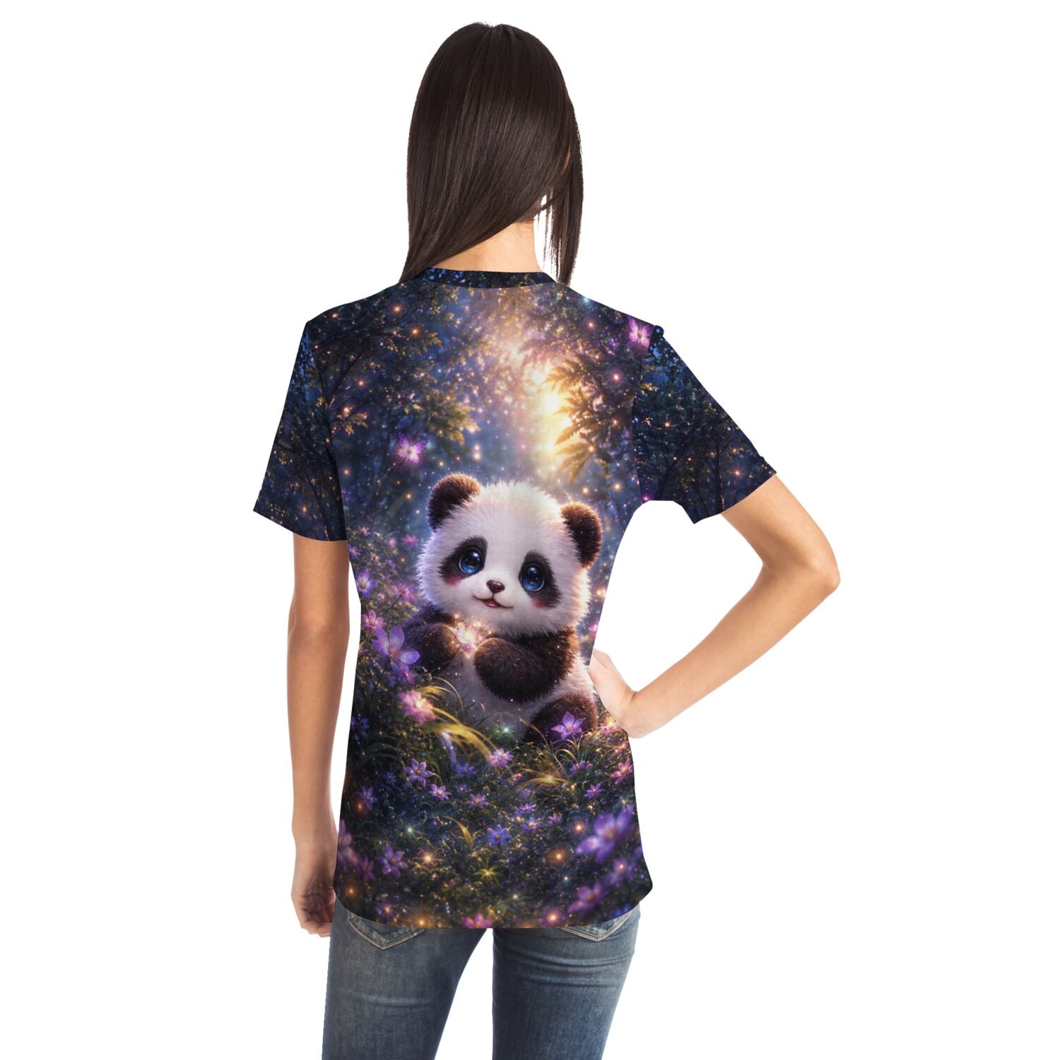 Frau trägt Dreamer T-Shirt mit liebevollem Panda-Motiv im Stil von Diamond Painting und Malen nach Zahlen