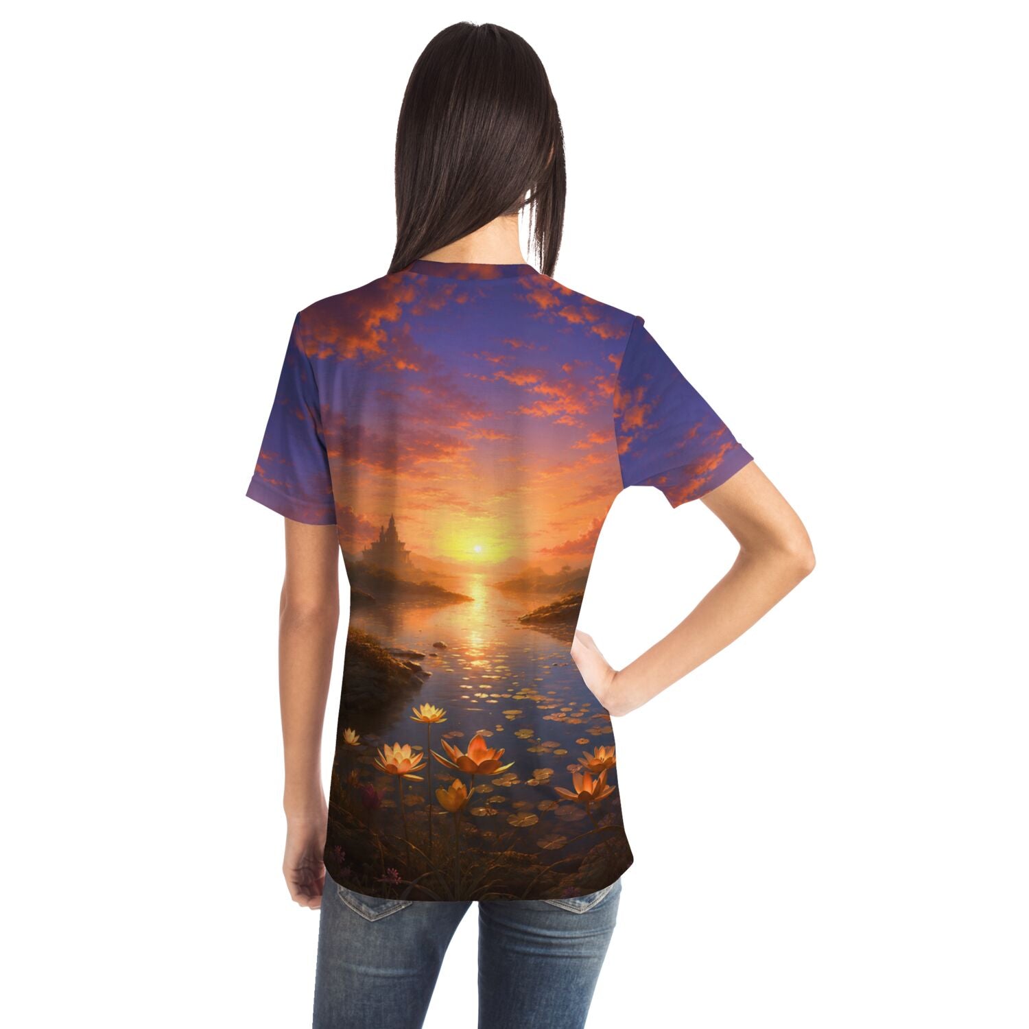 Dreamer T-Shirt mit Sonnenuntergang-Motiv, Lotusblüten und Flusslandschaft im Stil von Malen nach Zahlen Kunst
