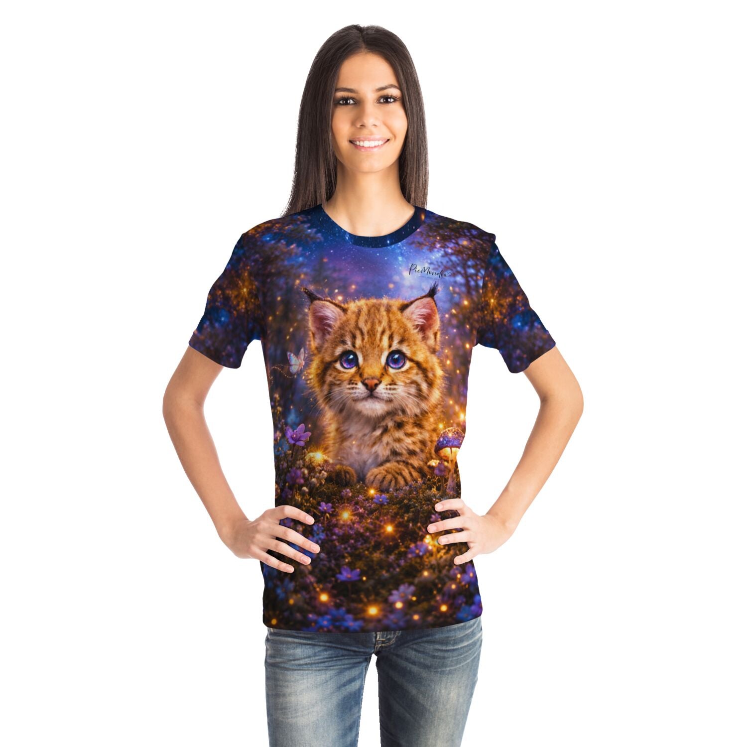 Frau trägt Dreamer T-Shirt mit Katzen-Motiv, das stilistisch an Diamond Painting und Malen nach Zahlen Designs erinnert