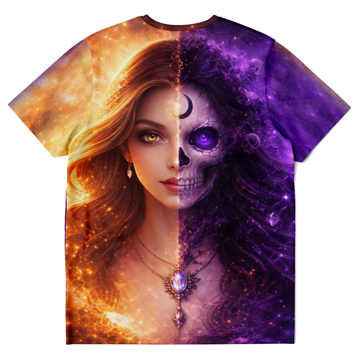 Dreamer T-Shirt mit mystischem Motiv: Halb Frau, halb Totenkopf im Galaxy-Design, ideal für Fans von Diamond Painting.