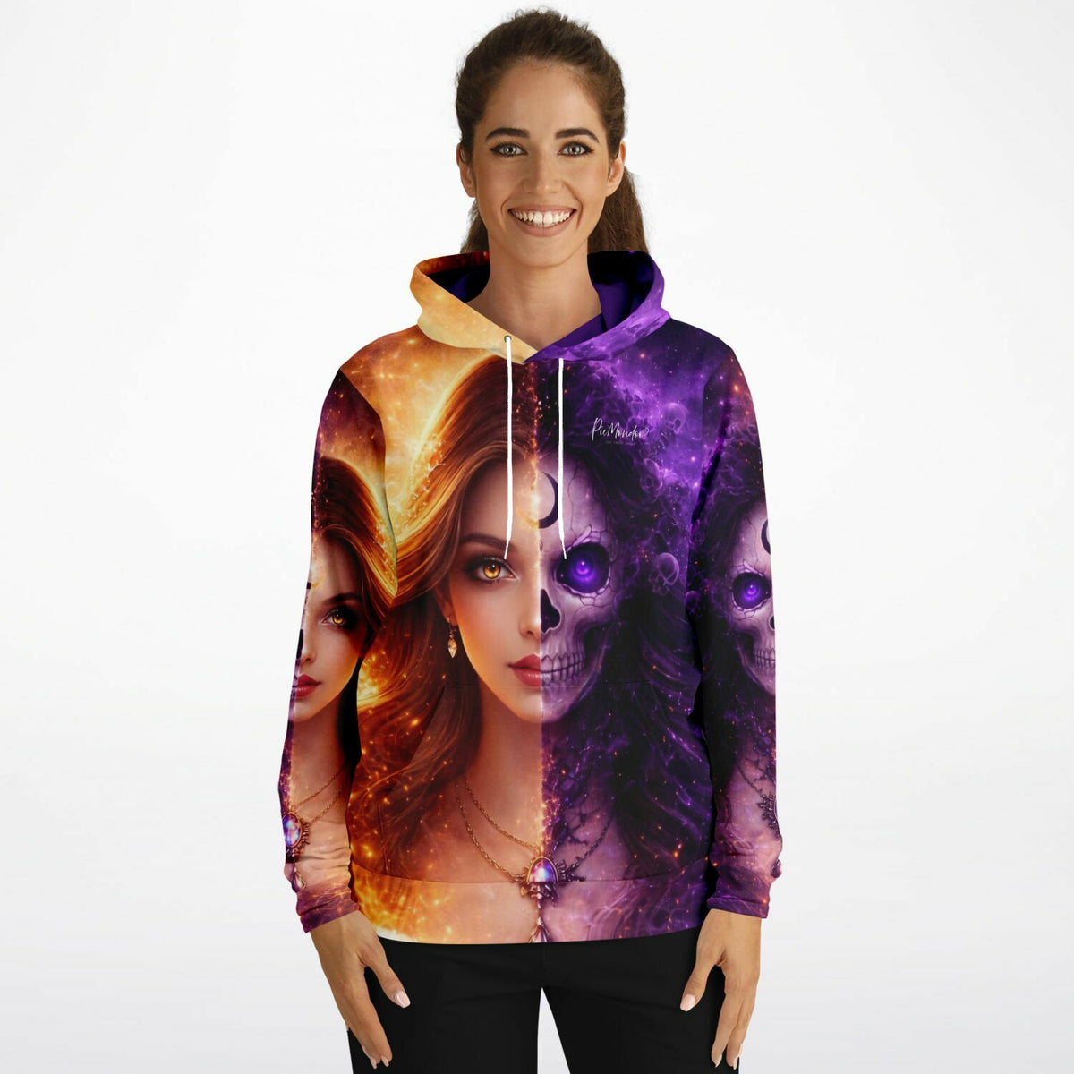 Dreamer Hoodie mit Fantasy-Print: Frauengesicht kombiniert mit Totenkopf, ideal für Fans von Diamond Painting Motiven.