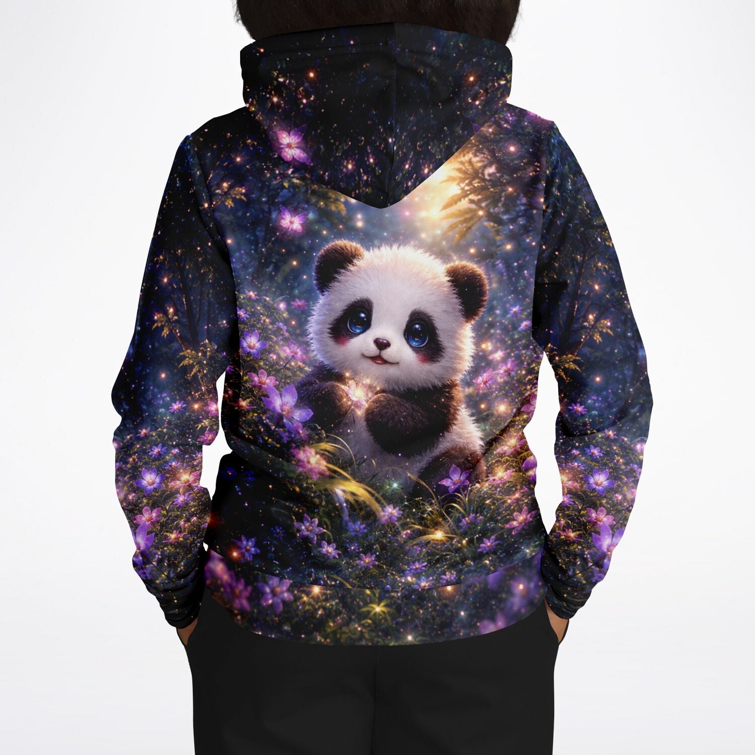 Hoodie mit süßem Panda im magischen Wald als Diamond Painting Motiv für Fans von kreativen DIY-Kunstwerken