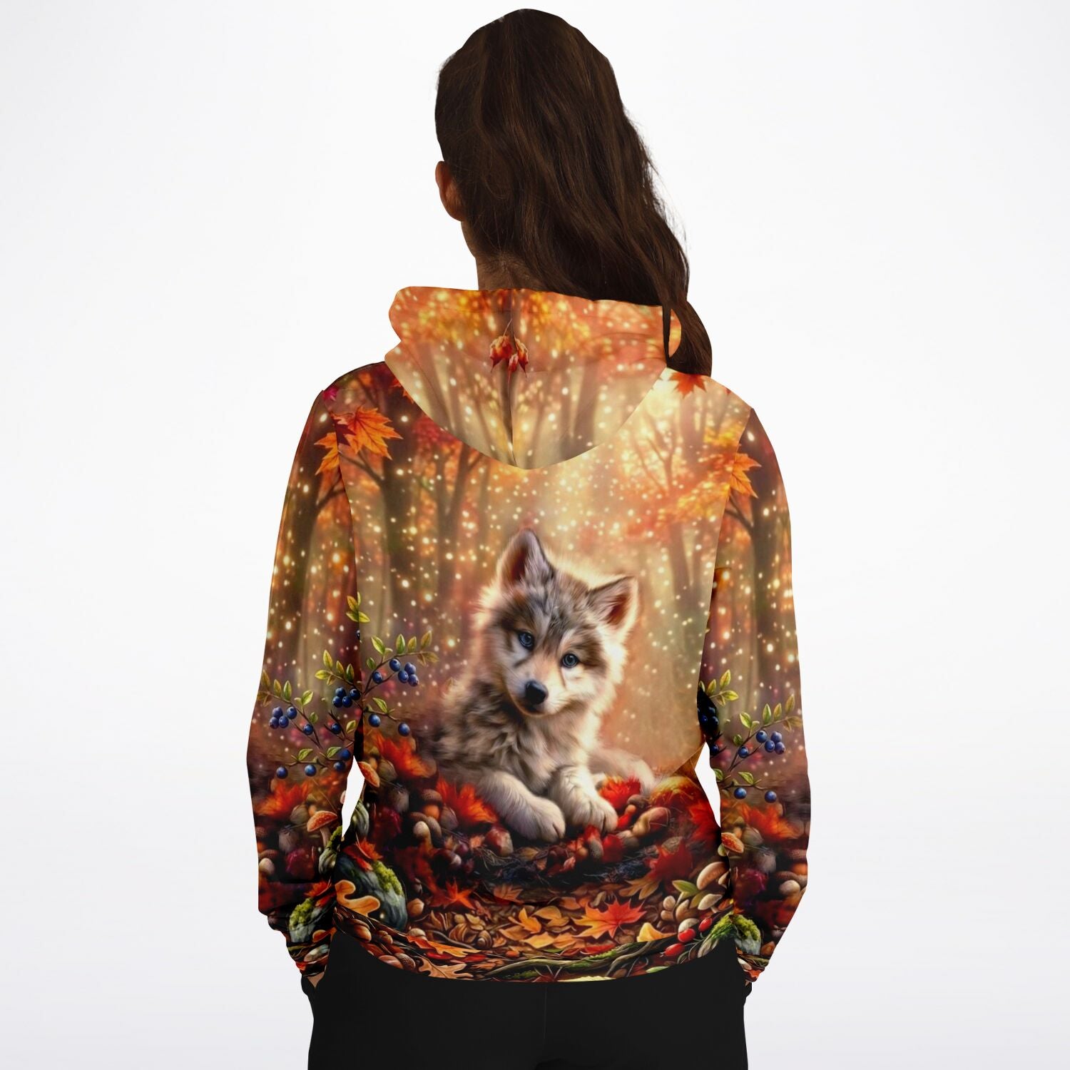 Hoodie mit Akiro Wolfmotiv, ähnlich wie Diamond Painting oder Malen nach Zahlen Design im herbstlich beleuchteten Wald.