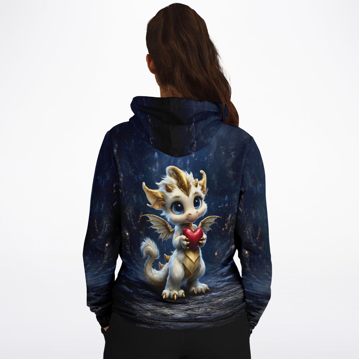 Dreamer Hoodie Herzlicht mit süßem Drachen Motiv im Stil von Diamond Painting Art vor dunklem Sternenhimmel