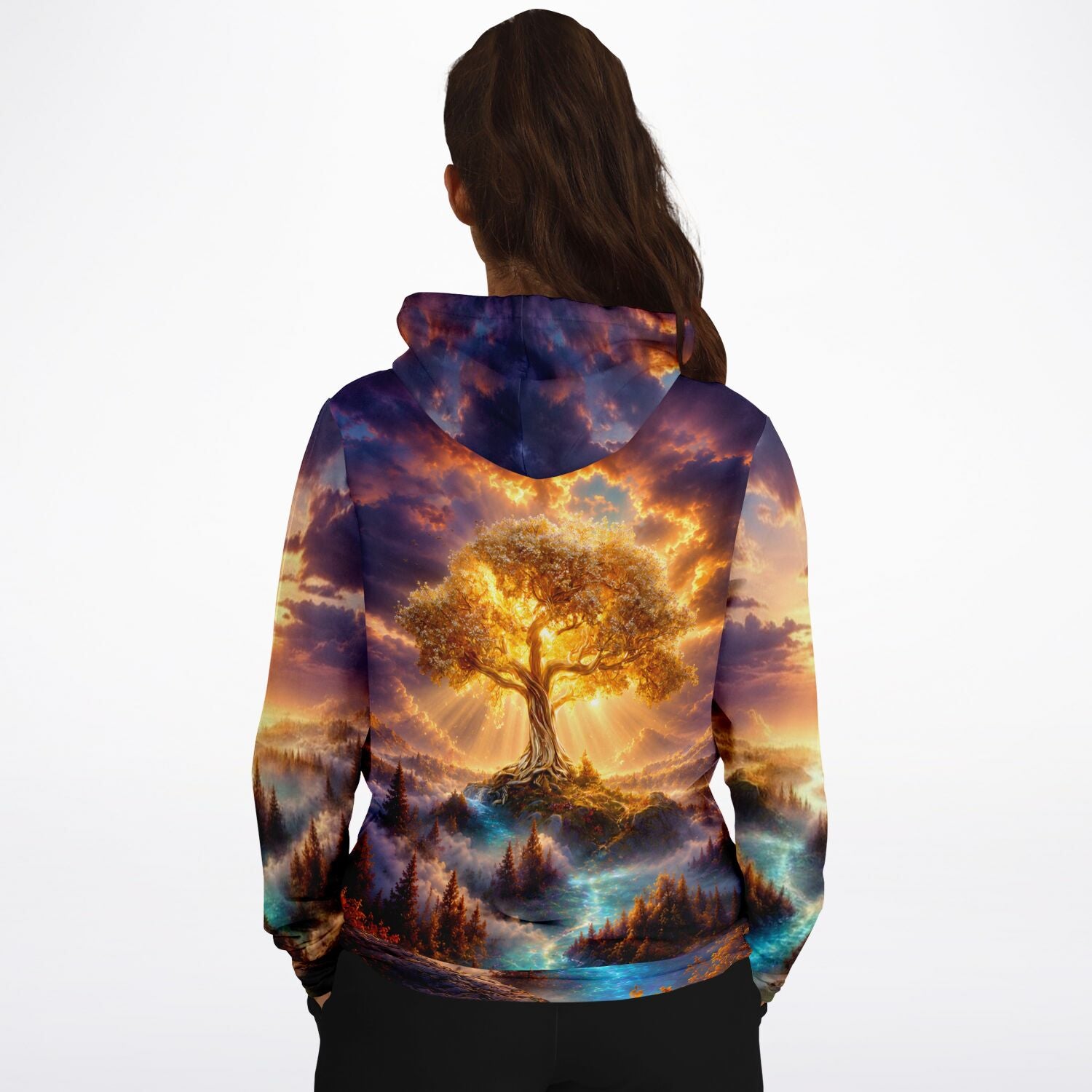 Dreamer Hoodie mit goldenem Weltenbaum Motiv, farbenfroher All-Over-Print für Fans von Diamond Painting und Kunst.