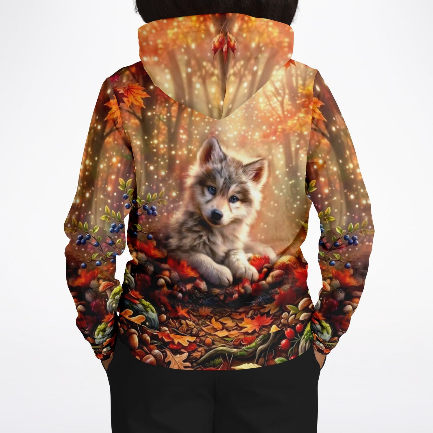 Hoodie mit Akiro Wolfmotiv im herbstlichen Wald, passend zum Stil unserer Diamond Painting und Malen nach Zahlen Sets.