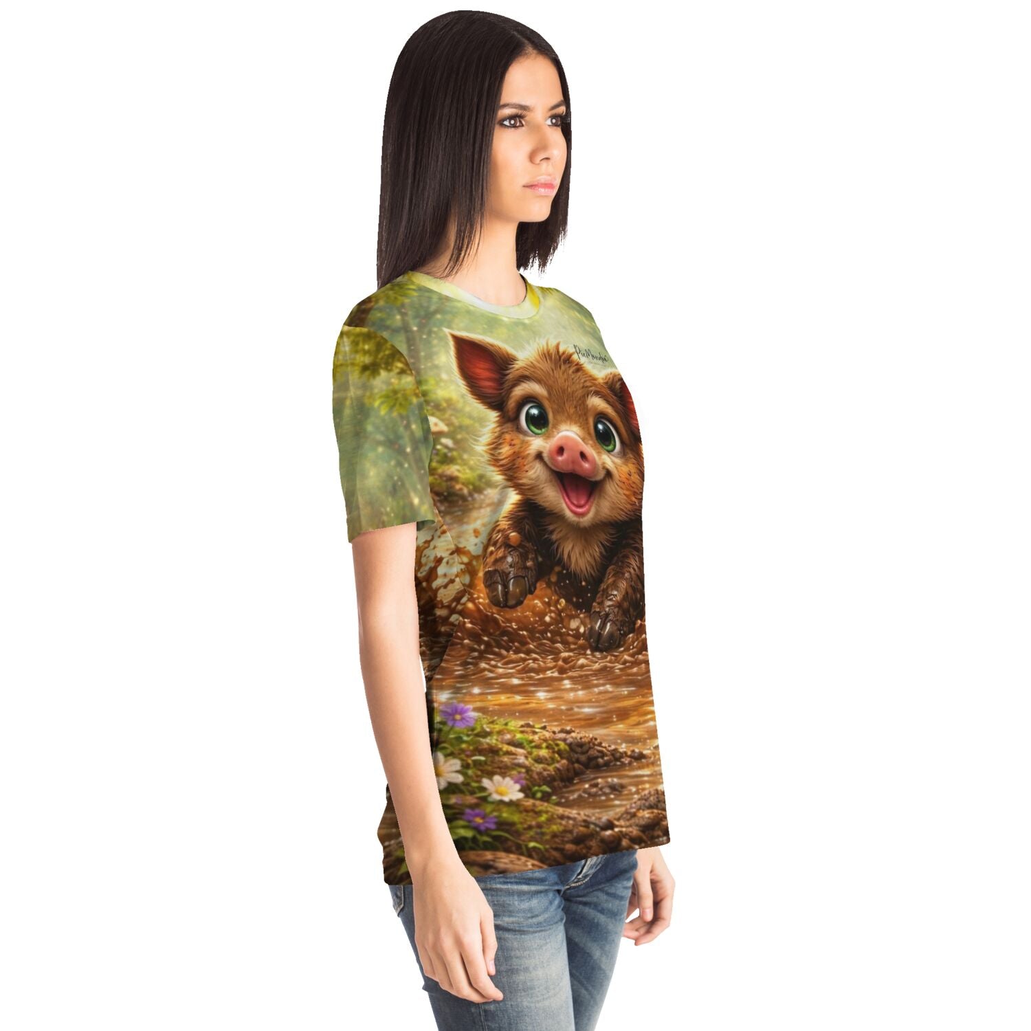 Frau trägt T-Shirt mit niedlichem Ferkel-Motiv aus einer Picmondoo Diamond Painting oder Malen nach Zahlen Kollektion