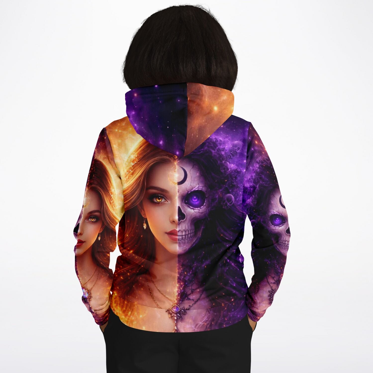 Dreamer Hoodie mit Gothic-Motiv: Frauengesicht und Totenkopf im Fantasy-Design als All-Over-Print auf Kapuzenpullover