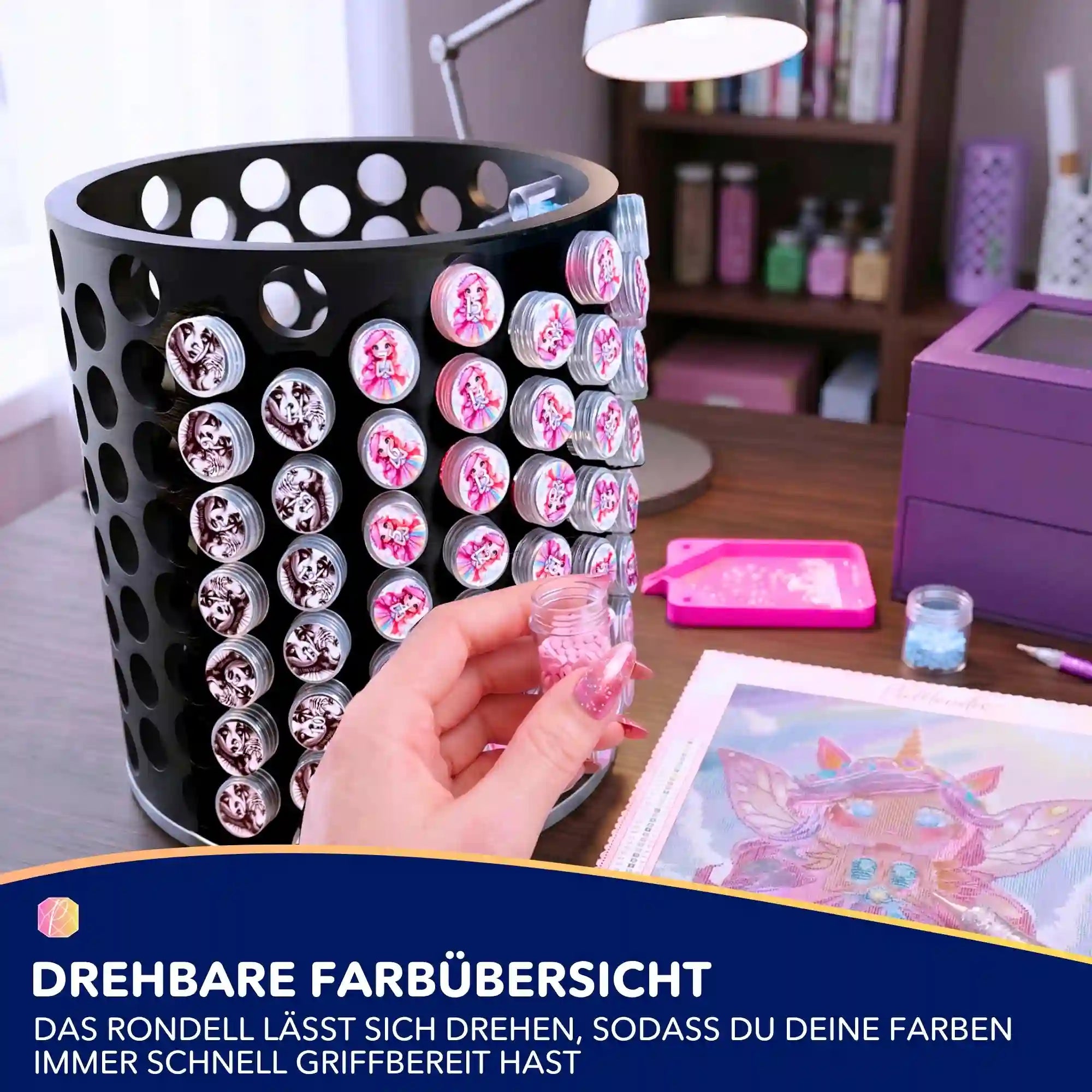 3D Magic Dosenrondell für Diamond Painting Aufbewahrung mit 180 Farbdosen auf einem Basteltisch