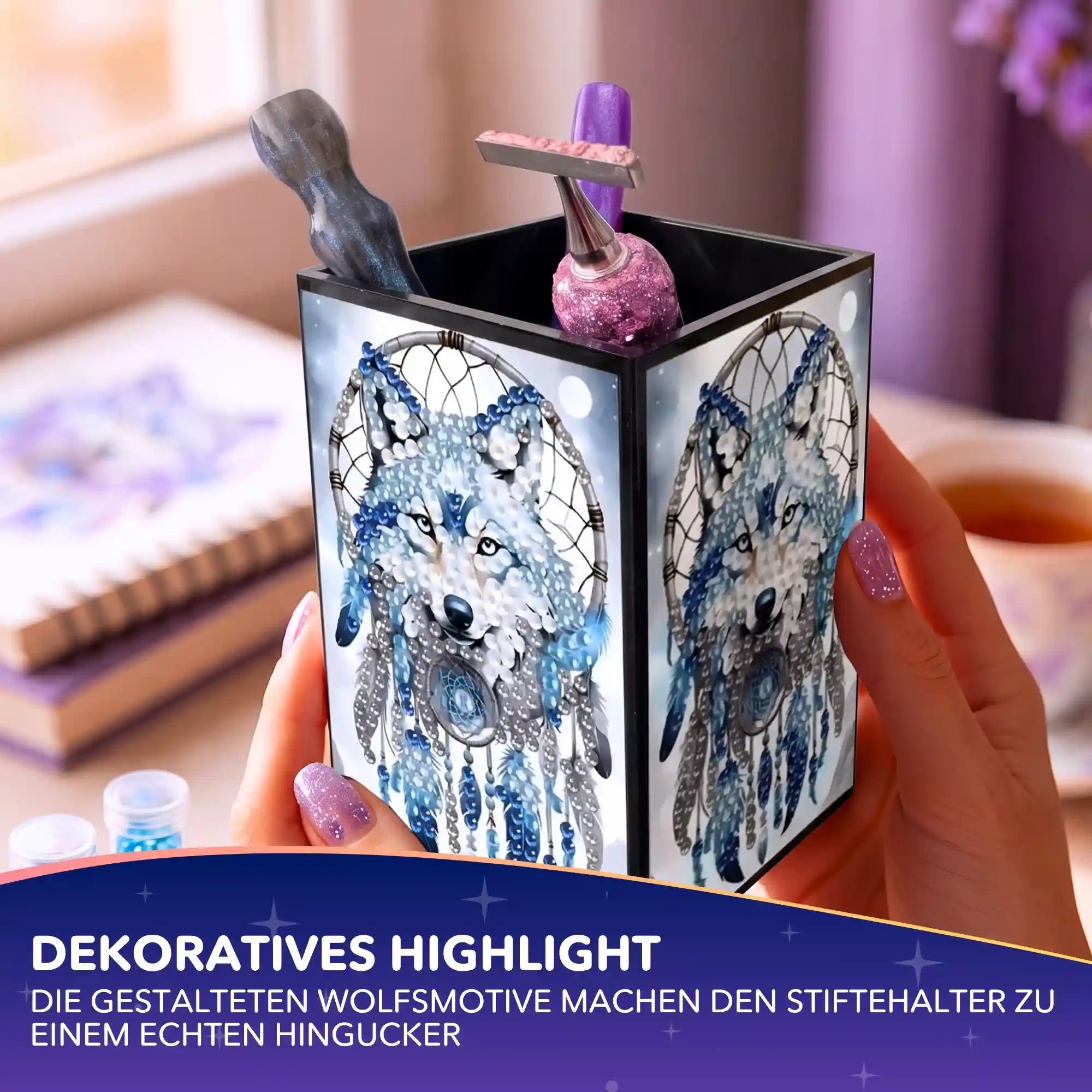 Diamond Painting Stiftehalter mit Wolf-Motiv und Traumfänger-Design als kreativer Schreibtisch-Organizer für DIY-Fans