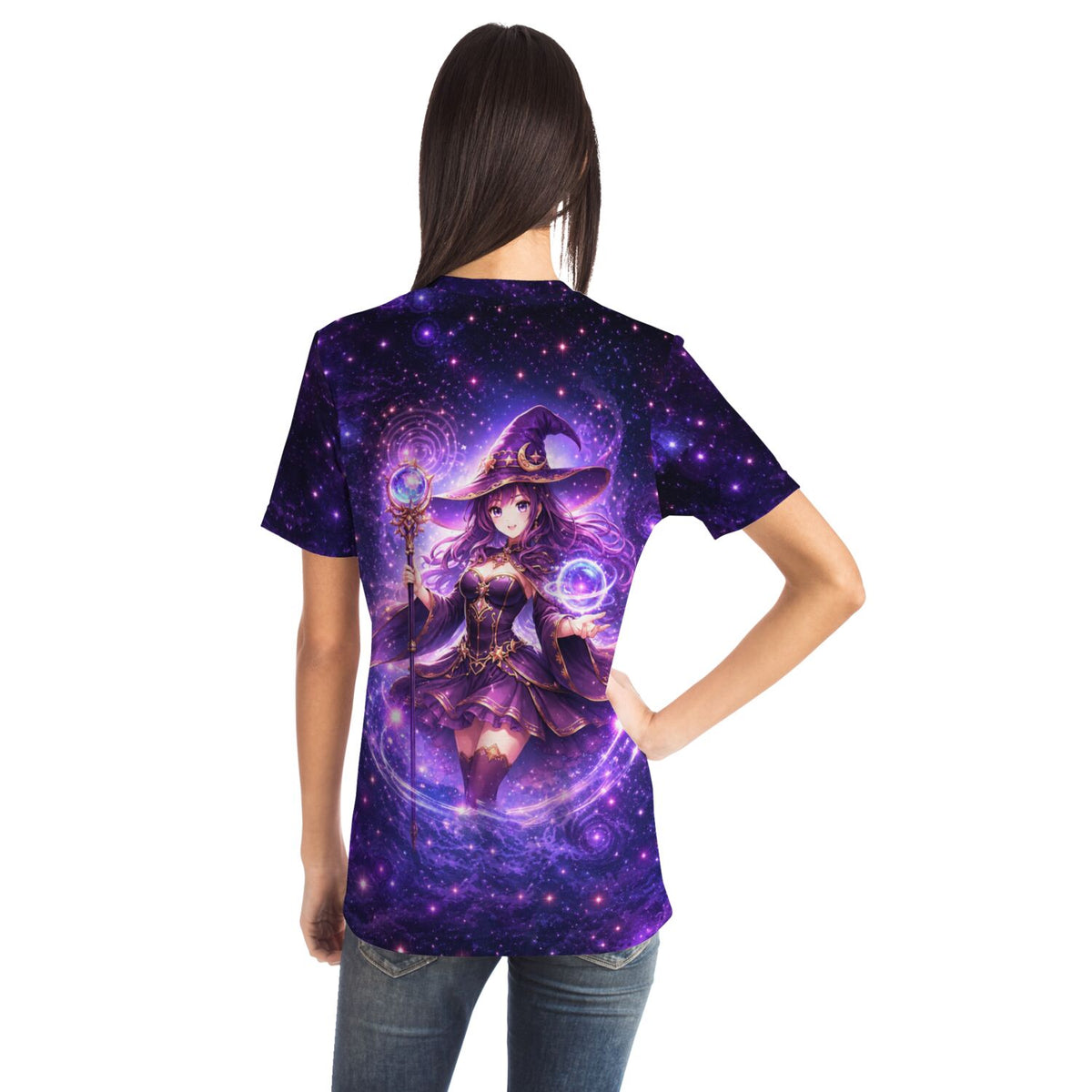 T-Shirt mit Anime-Hexe vor Galaxie-Hintergrund, perfekt für Fans von Diamond Painting und Malen nach Zahlen Designs