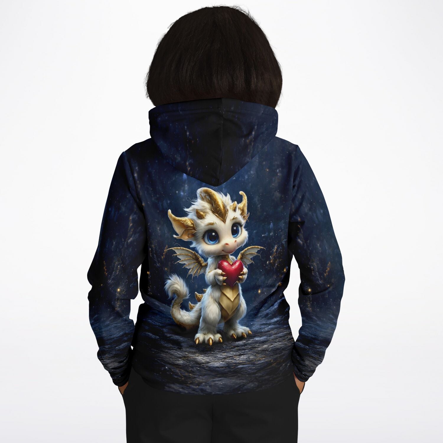 Dreamer Hoodie mit niedlichem Drachen-Motiv und Herz, ideal für Fans von Diamond Painting und kreativen Designs.